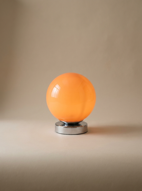 Dewdrop table lamp, on